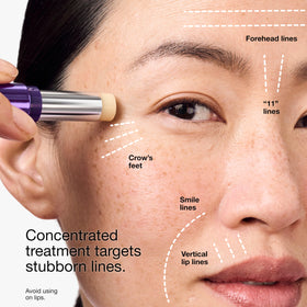 Clinique balm open texture close-up showing smooth formula and easy absorption benefit