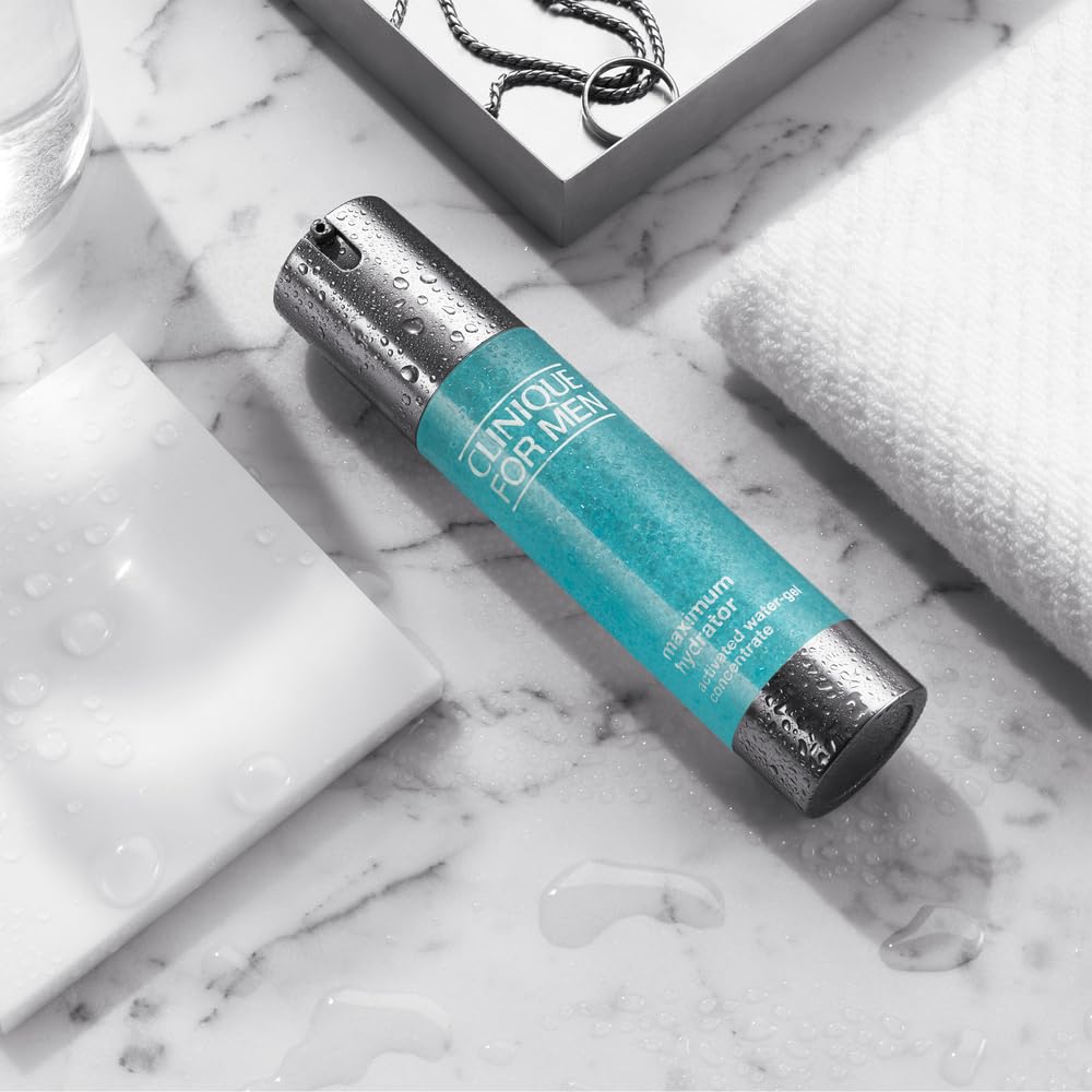 Clinique water-gel texture on hand demonstrating quick absorption and refreshing feel