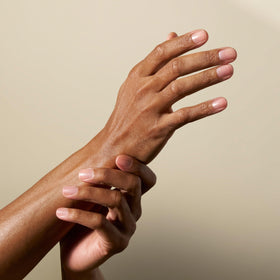 CND RescueRXx twist-tip detail demonstrating controlled, mess-free dispensing benefit