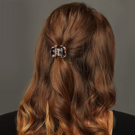 Cobahom clips styled during an evening look showing chic accent and secure grip