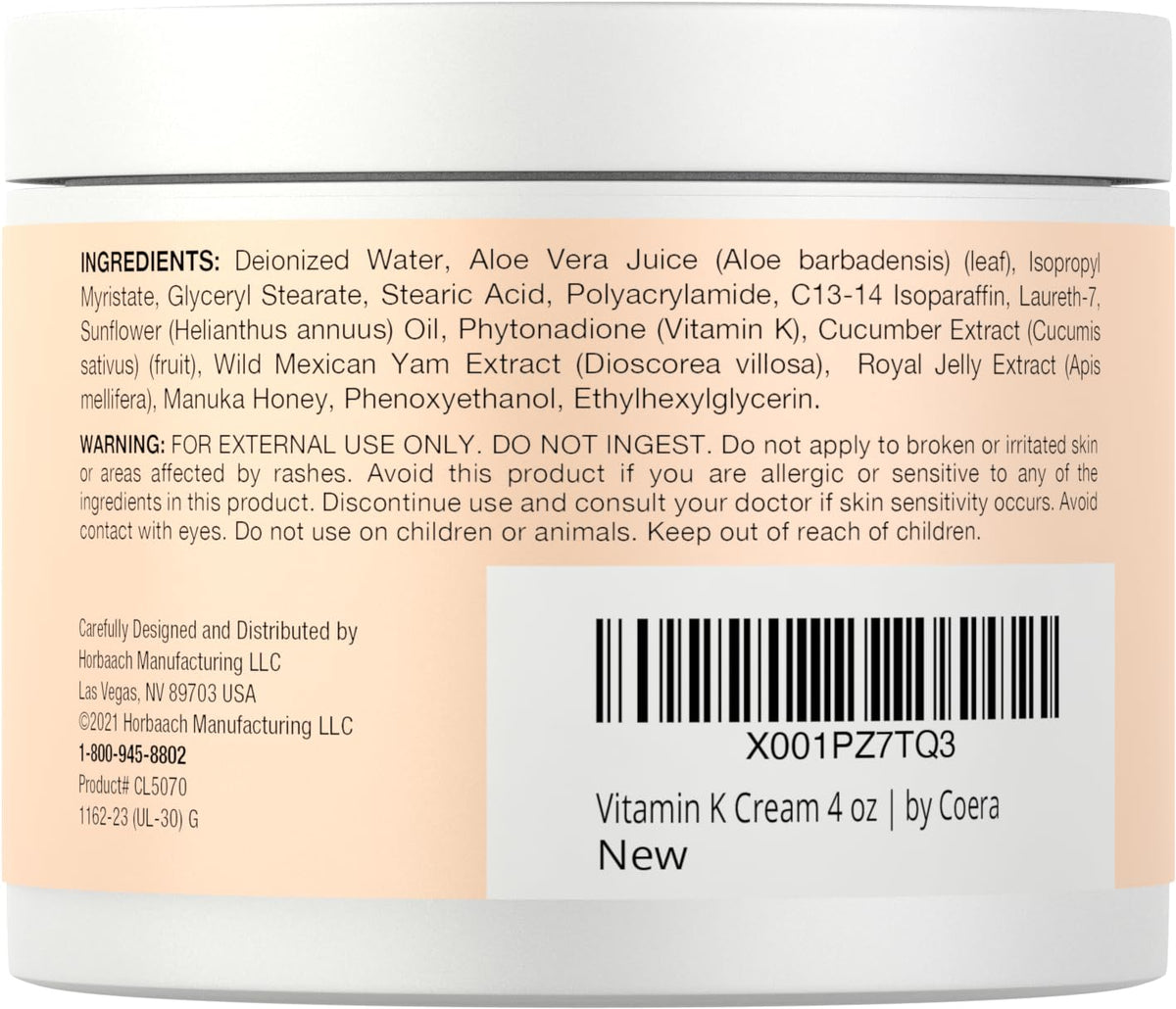 Coera cream texture close-up showing smooth consistency for easy absorption