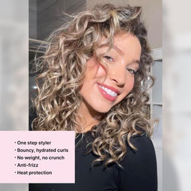 COLOR WOW texture close-up on hair illustrating smooth, hydrated curl definition