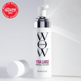 COLOR WOW foam texture close-up, demonstrates airy consistency and easy distribution