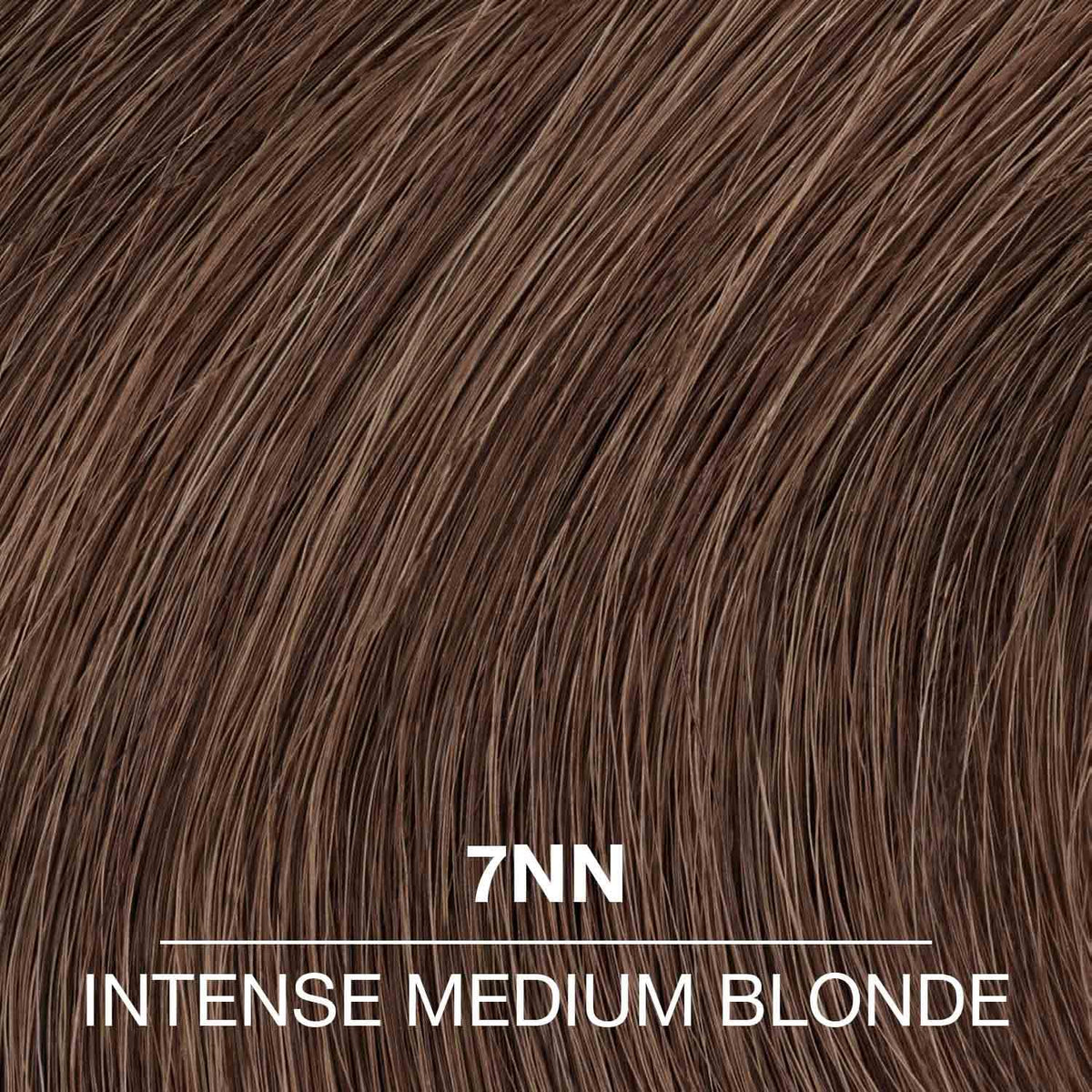 COLORCHARM liquid texture close-up demonstrating smooth saturation