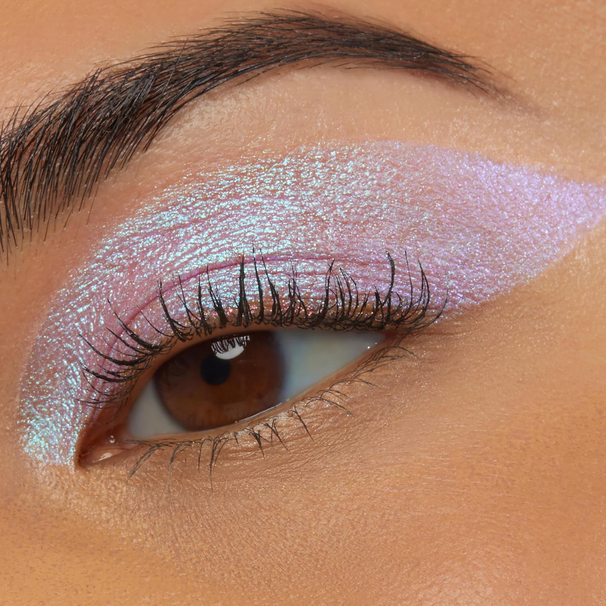 ColourPop Shadow Stix built-in sharpener detail for precise tip and easy touch-ups