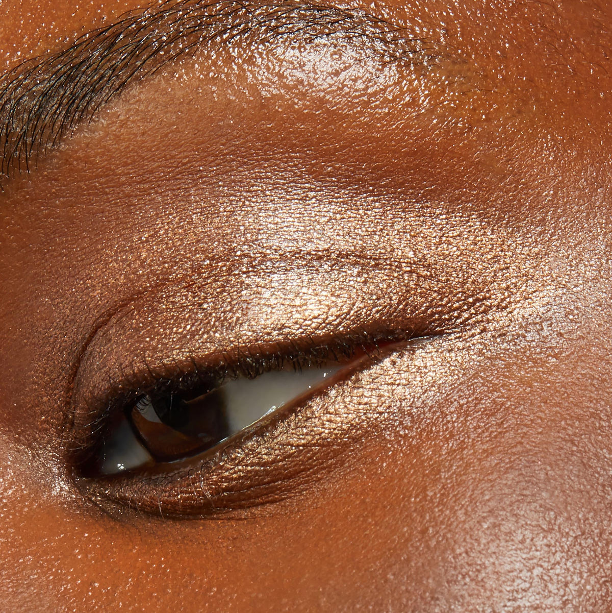 ColourPop creamy texture swatch of Walk of Fame demonstrating smooth blendability benefit