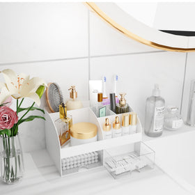 COMFYROOM lifestyle shot on bathroom counter keeping toiletries tidy benefit