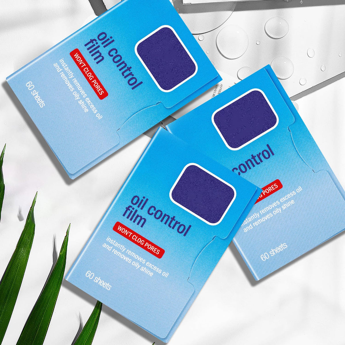 COMFYTOUCH blotting pack inside a handbag staged for travel-ready convenience