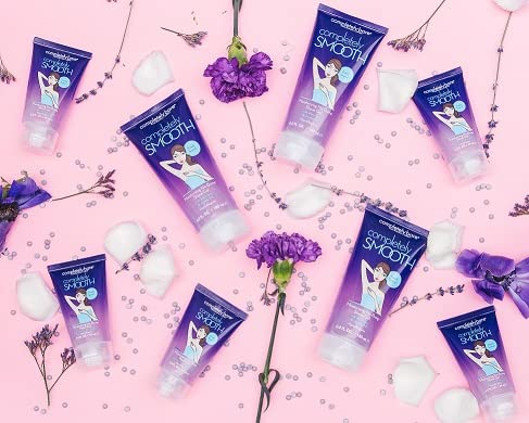 Completely Bare aloe vera ingredient close-up highlighting soothing hydration