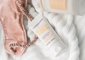 Completely Bare label detail highlighting ingredients and hair-inhibiting complex benefit