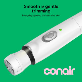 Conair Girlbomb four attachments laid out demonstrating versatile grooming options