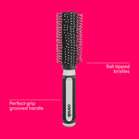 Conair grip & style bristles detail showing ball-tipped nylon bristles that protect hair