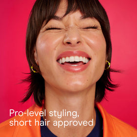 Conair grip & style wet hair demo showing detangling while prepping for blowout