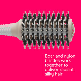 Conair wood handle ergonomic grip for comfortable, controlled styling
