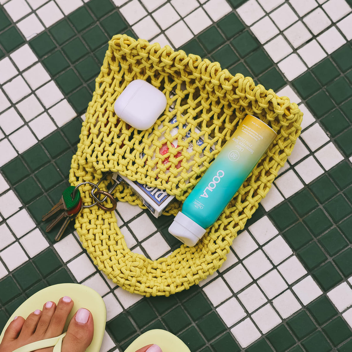 COOLA ingredient detail highlighting antioxidant plant protection benefits