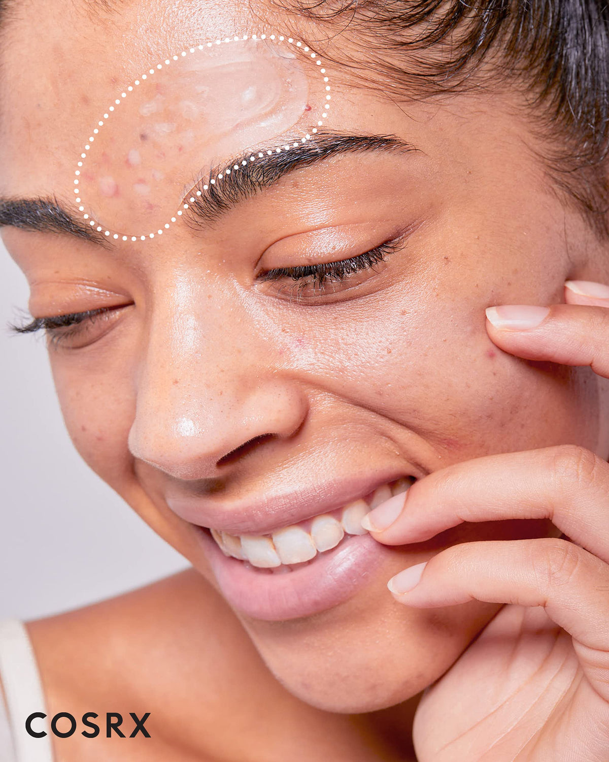 COSRX oval patches close-up showing matte finish and broad coverage for discreet wear