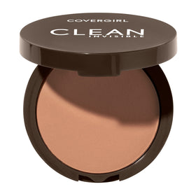 COVERGIRL front-closed compact showing sleek packaging and portability benefit