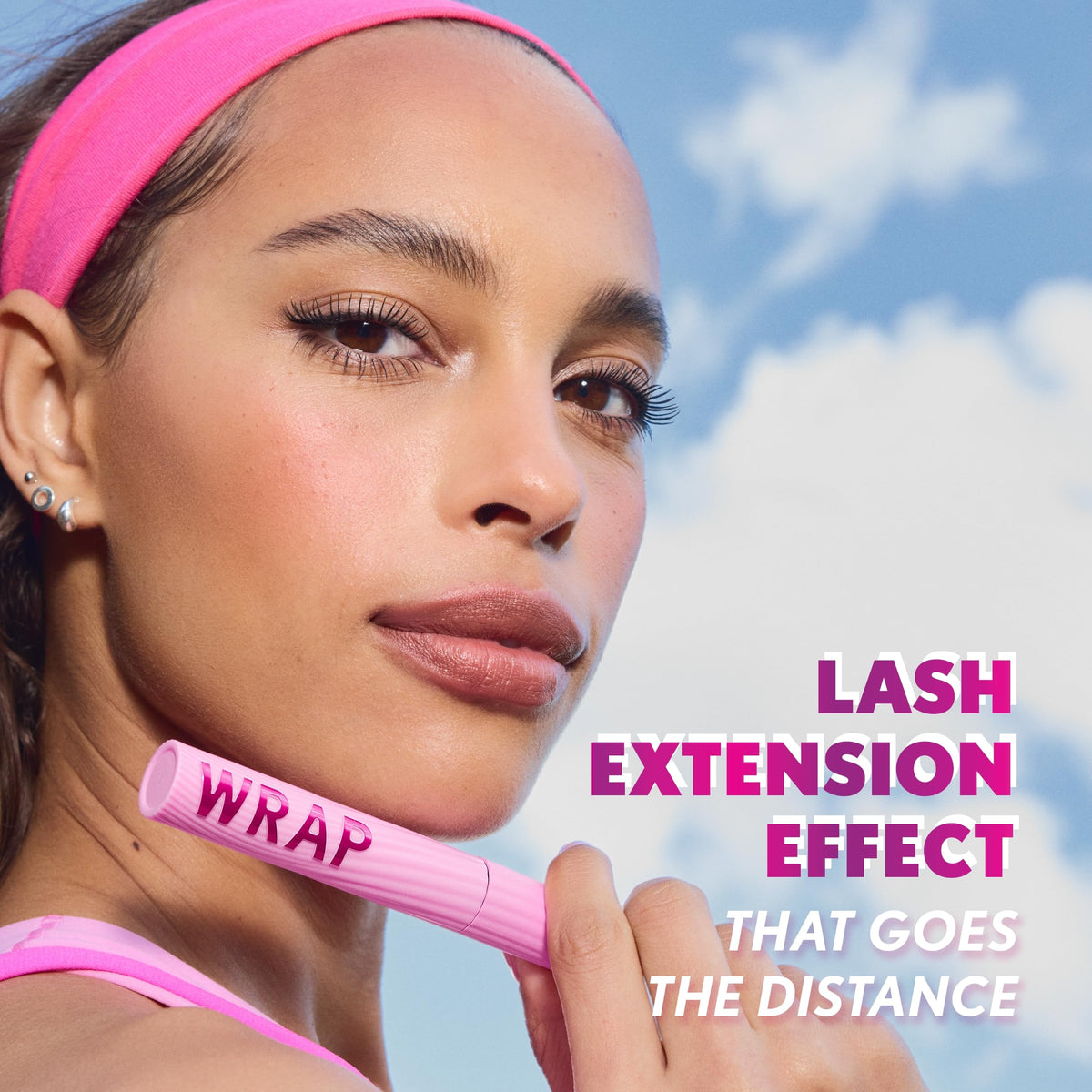 COVERGIRL tubing on lashes close-up for defined lifted look
