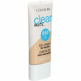 COVERGIRL close-up cream texture swiped to show blendability and smooth finish benefit