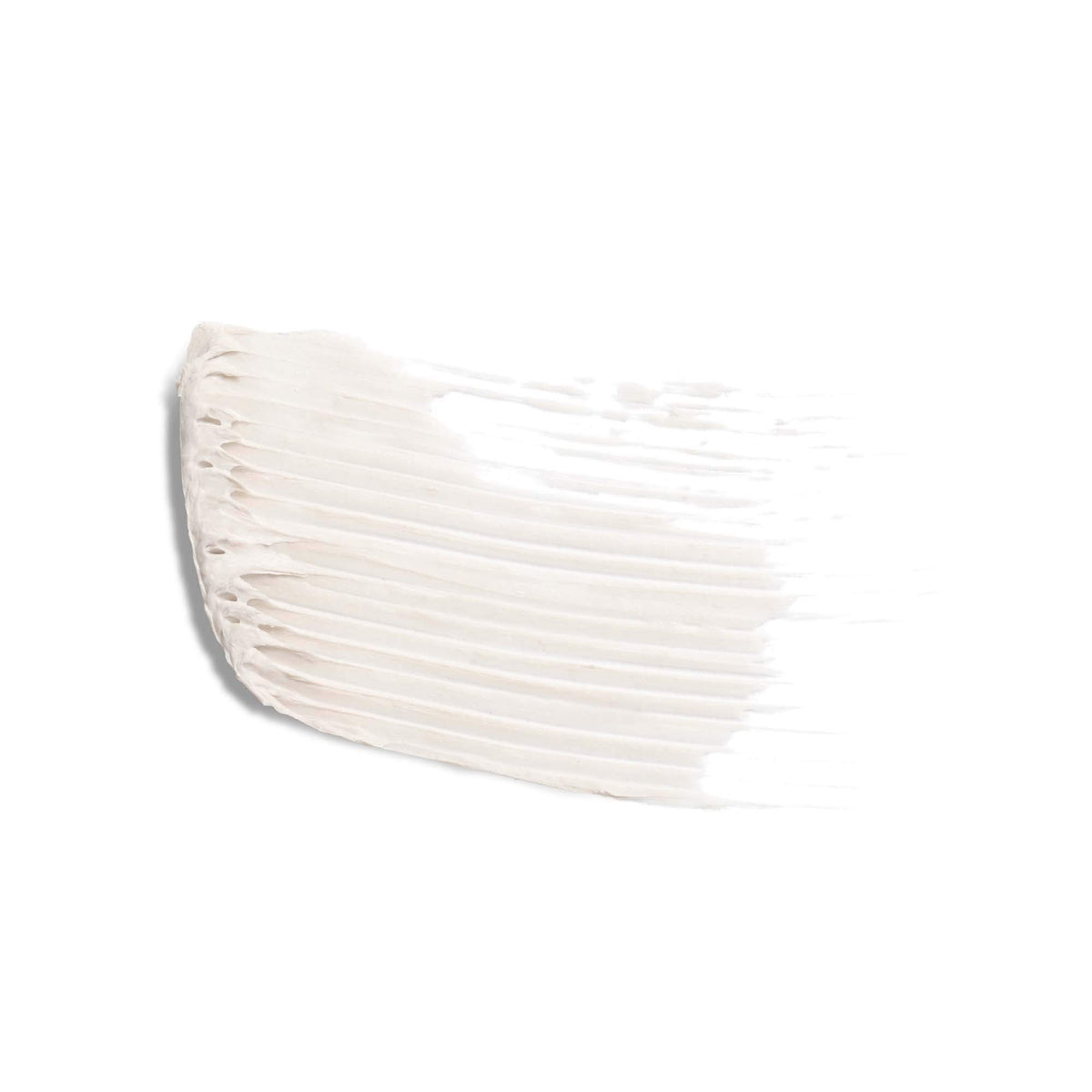 COVERGIRL primer coated on lashes showing visible base for mascara benefit