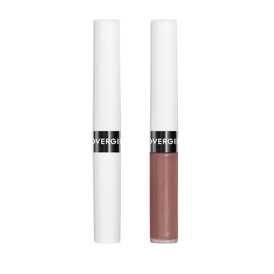 COVERGIRL front packaging of Outlast 930 Medium Warm showing shade and branding for easy selection