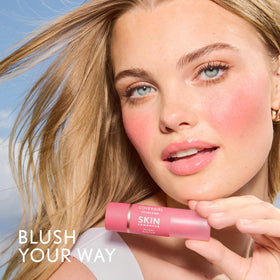 COVERGIRL TruBlend close-up of creamy texture demonstrating smooth blendability