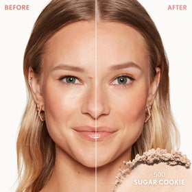 COVERGIRL close-up of powder texture showing suede finish for seamless blending