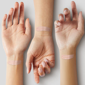 COVERGIRL jawline swatch comparison showing Warm Beige match and undertone