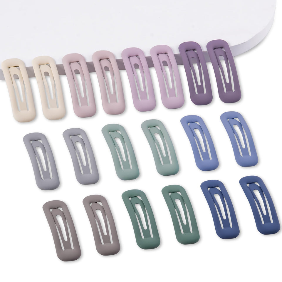 Cptots front pack showing 20 matte multi-colored clips and compact benefit