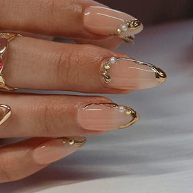 CTTHNBD acrylic surface texture and shine illustrating durable finish and scratch resistance