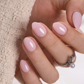 CurvLife close-up glossy surface highlighting chip-resistant shine