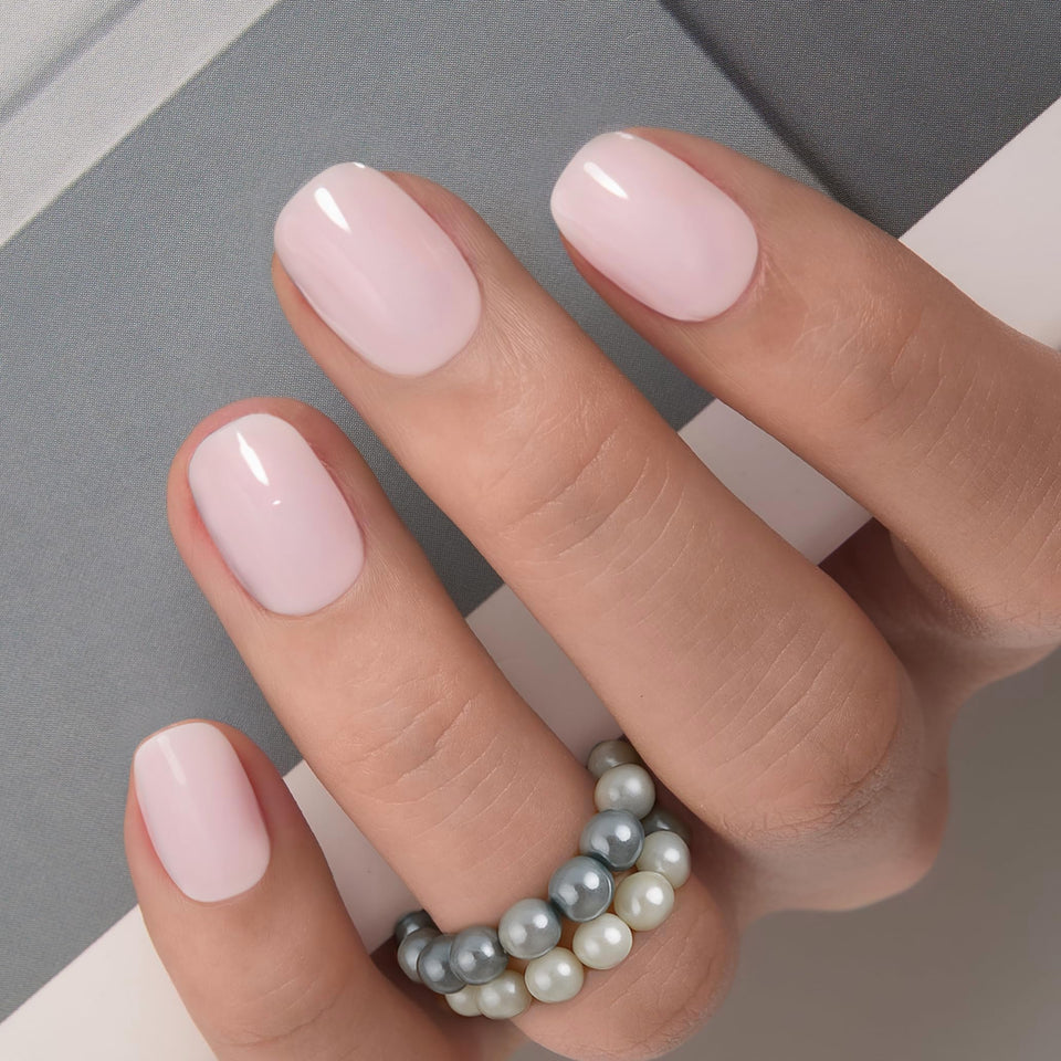 CurvLife front packaging showcasing milky white apricot design for instant style