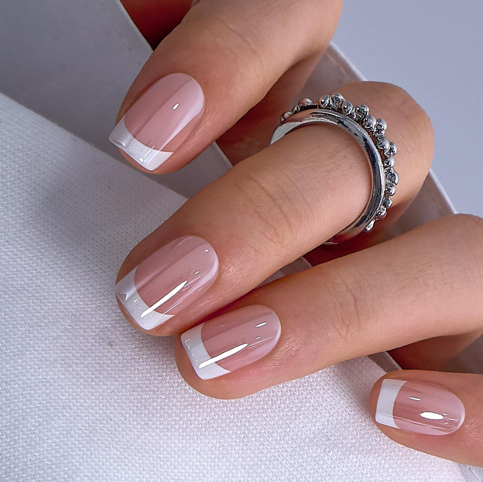 CurvLife front packaging showing full press-on nail kit and accessories for quick application