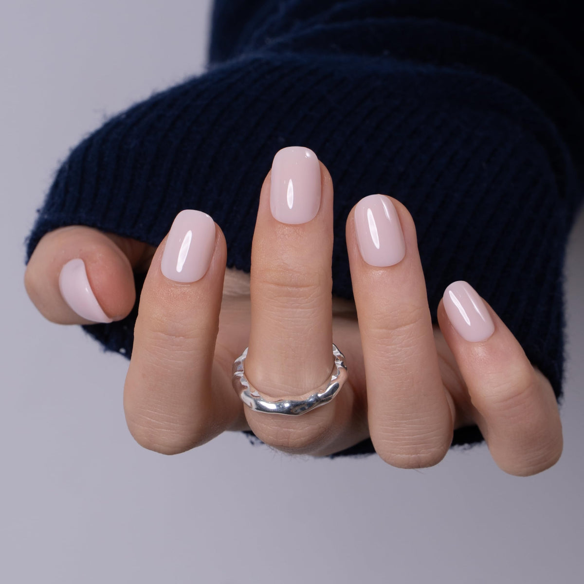 CurvLife side profile showing short square shape and natural edge comfort