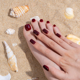 CurvLife size comparison with double-sided file, jelly glue tabs and cuticle stick for fit
