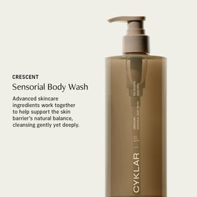 CYKLAR Crescent pump close-up highlighting dispenser for easy one-handed use benefit