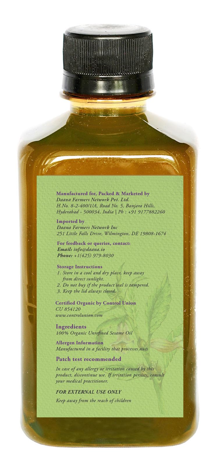 DAANA oil drop on hand texture showing absorption and moisturization benefit