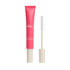 DAE front packaging showing compact 0.6 oz styling cream and wand benefit carry‑friendly