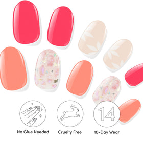 Dashing Diva applying a strip to nail demonstrating quick, no-dry application