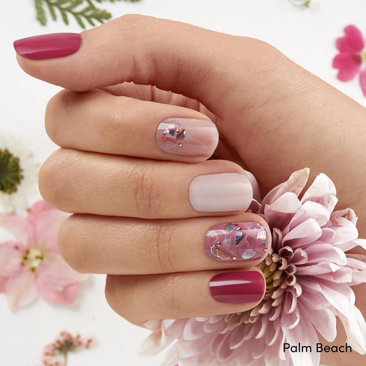 Dashing Diva Palm Beach accent strip detail highlighting vibrant color and easy-to-apply shape