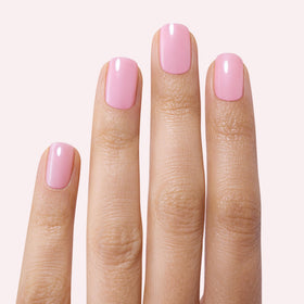 close-up of Dashing Diva gel strip texture highlighting glossy finish and chip resistance