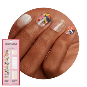 Dashing Diva gel strips laid out with floral and ombré gold glitter detail benefits