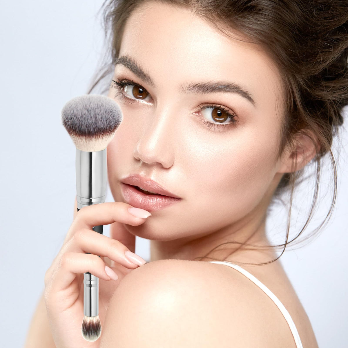 Daubigny close-up of Heavenly Luxe bristles highlighting soft, dense texture