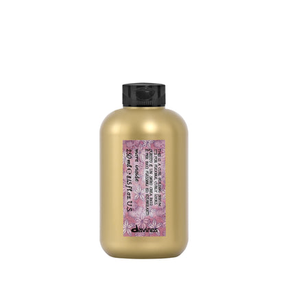 Davines bottle front view showing curl serum for defined, bouncy curls