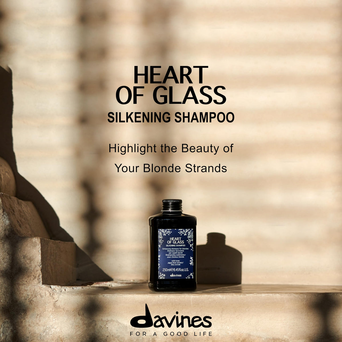 Davines blue shampoo being poured highlighting pigment action