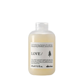 Davines bottle front view showing label and curl-hydrating benefit