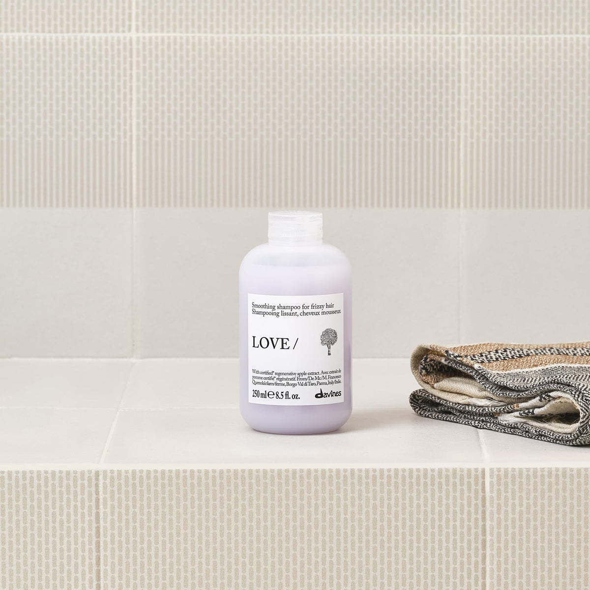 Davines apple pulp extract visual emphasizing regenerative organic ingredient benefit