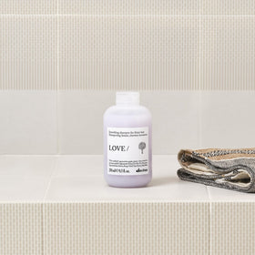 Davines apple pulp extract visual emphasizing regenerative organic ingredient benefit