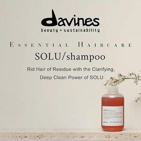 Davines SOLU airy lather texture illustrating effective residue lift
