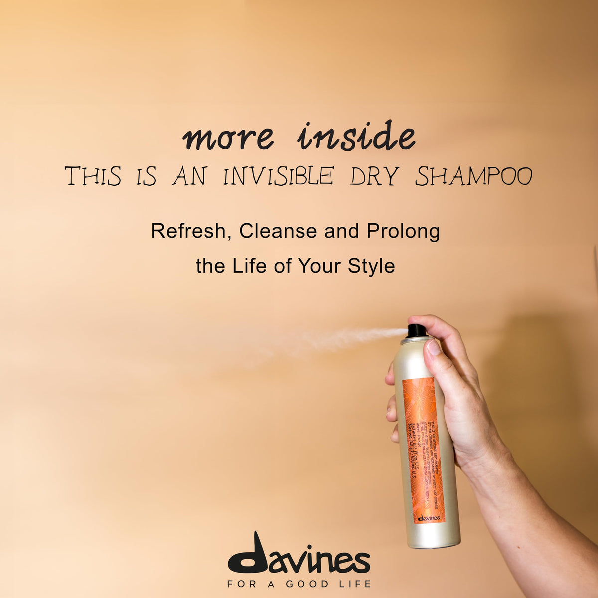 Davines fine powder texture in hand illustrating invisible application